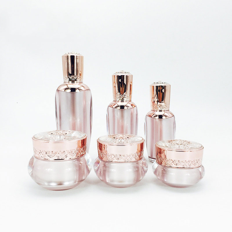 Skincare set packaging factory directly offer private label skincare set cosmetics bottles and jars set