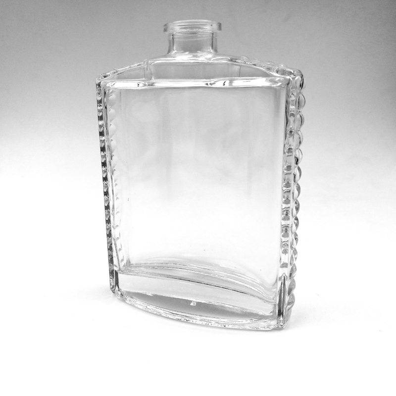 Chinese factory direct10ml 20ml 30ml 50ml 100ml clear fragrance or perfume glass bottle with pump spray